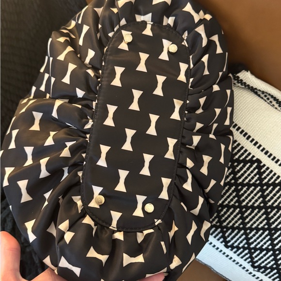Kate Spade Black and White Bow Tote Bag - Picture 7 of 10